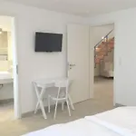 Clipper Hus - Versteck Am Strom Apartment Rostock